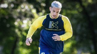 Enzo Copetti hasta aquí sólo pudo entrenar en Central. Este domingo ya tendrá la chance de jugar.