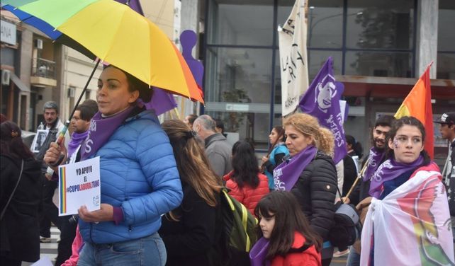 Promulgan el cupo laboral travesti-trans
