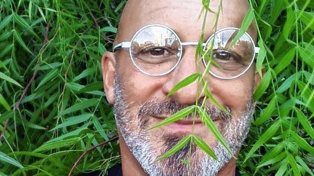 Schvartzman alterna entre filosofía