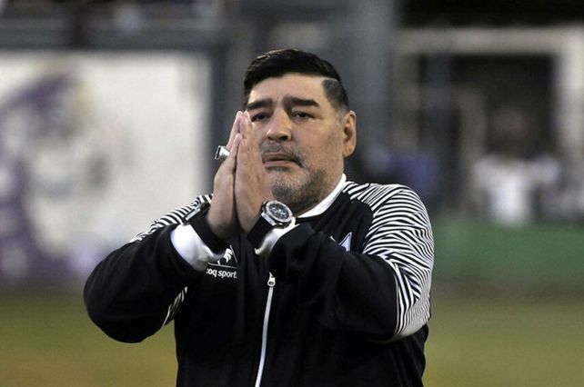 La recuperación de Maradona es buenísima, aseguró el médico que lo operó