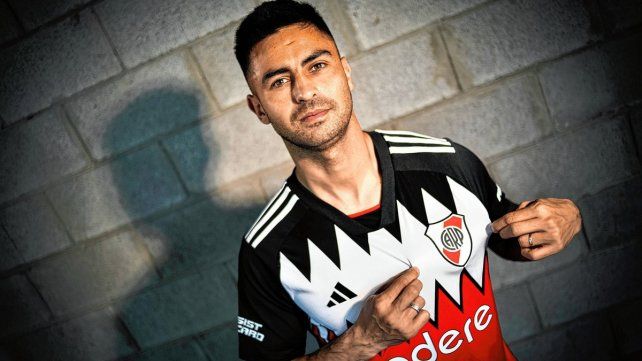 River estrenará ante Banfield la nueva camiseta alternativa River estrenará ante Banfield la nueva camiseta alternativa
