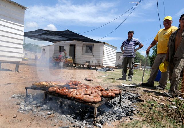 Mientras se siguen realizando los trabajos en las casillas de madera