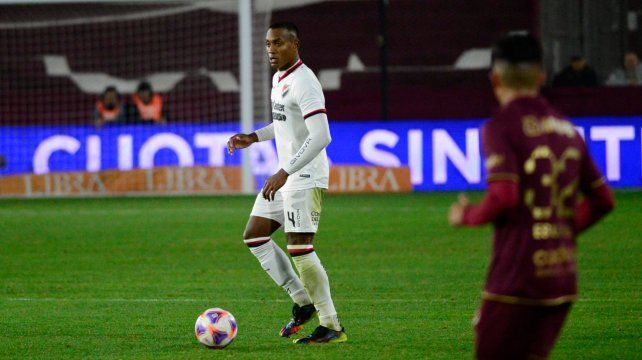 Willer Ditta fue vendido a Cruz Azul por parte de Newells