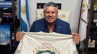 La marca de remeras made in Rosario que llegó a Lali, al Chiqui Tapia y a Fito Páez
