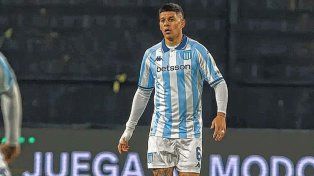Marcos Rojo tuvo sus primeros minutos como jugador de Racing.