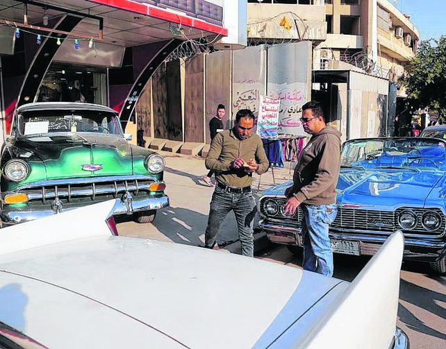 calle. Saad al-Nuaimis es coleccionista en Adhamiyah