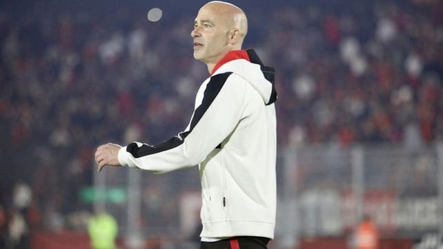 Newells, con protagonismo y enjundia, se llevó un gran punto de su visita a River