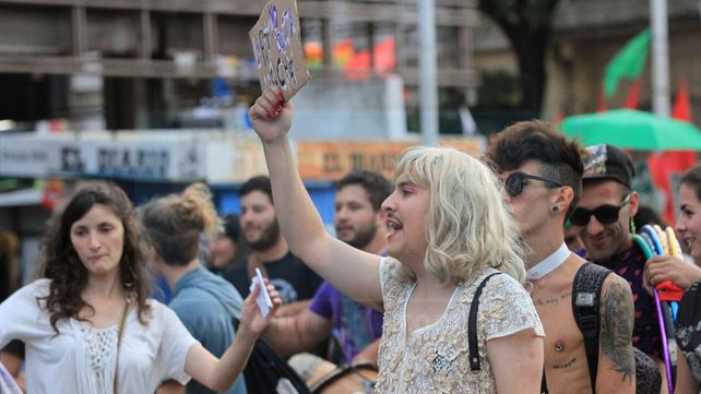 Se realizó en Paraná la primera Marcha del Orgullo Disidente