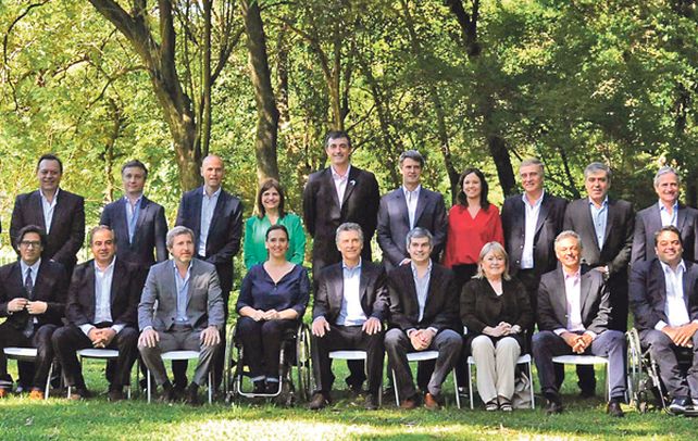 Macri presentó a su gabinete en el Jardín Botánico. Dijo que es el mejor elenco de los últimos 50 años y que será implacable con la corrupción.