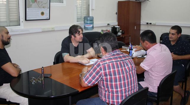 Reunió en Seguridad con taxistas y remiseros de Santa Fe y Santo Tomé