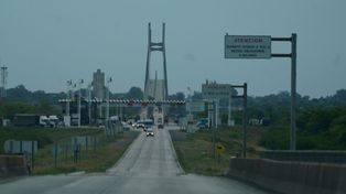 Puente Rosario-Victoria. La concesión del peaje concluyó el 8 de abril pasado y este miércoles se realiza una nueva licitación.