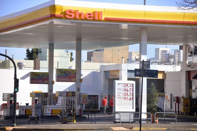 Combustibles: por la crisis, estaciones piden eliminar el congelamiento de precios