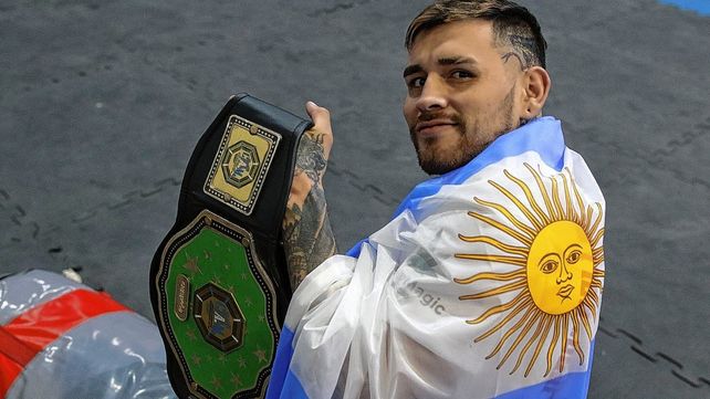 MMA: Alan Rollero es campeón argentino