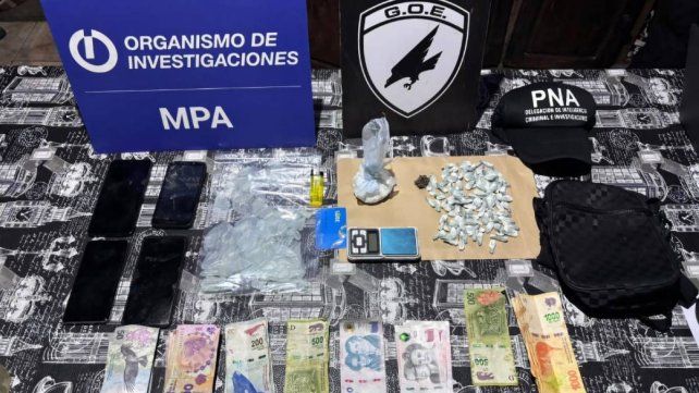 Siete allanamientos por microtráfico en el sur de la ciudad: tres detenidos y más de cuatro millones de pesos secuestrados