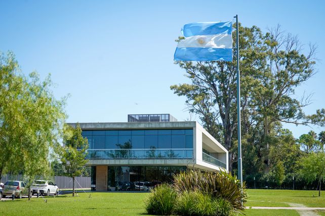 Instalaciones del centro logístico y de oficinas de Depaoli & Troscé en Ibarlucea.