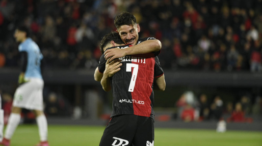 En vivo: desborde de Mazzantti y cabezazo de Cóccaro para el gol de la apertura