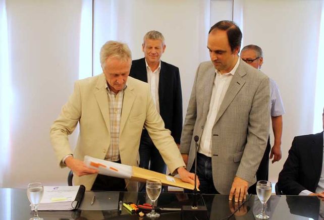 Se presentó un oferente para la remodelación de calle Hipólito Yrigoyen