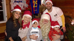 Messi celebra Navidad en Rosario con Luis Suárez como invitado especial