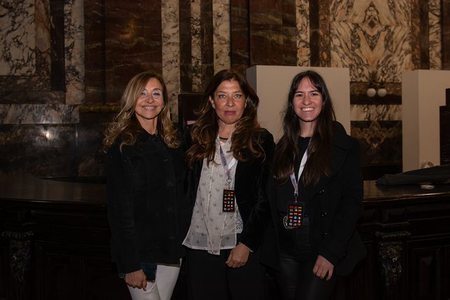 Claudia Elena, Carina Marzullo y María Paula di Filippo