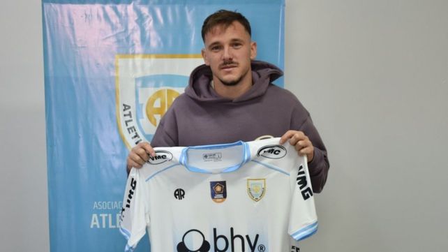 Alexis firmó contrato con Atlético Rafaela.