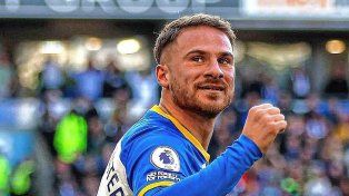 Alexis Mac Allister le dio la victoria en la agonía a su equipo frente a Manchester United.