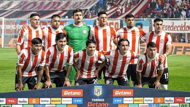 Una base clara: Unión, entre los que menos jugadores usaron en el Clausura