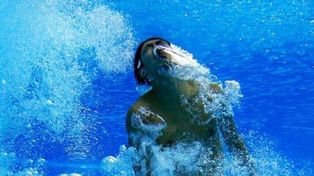 Científicos crearon un material que absorbe oxígeno y permitirá respirar bajo el agua