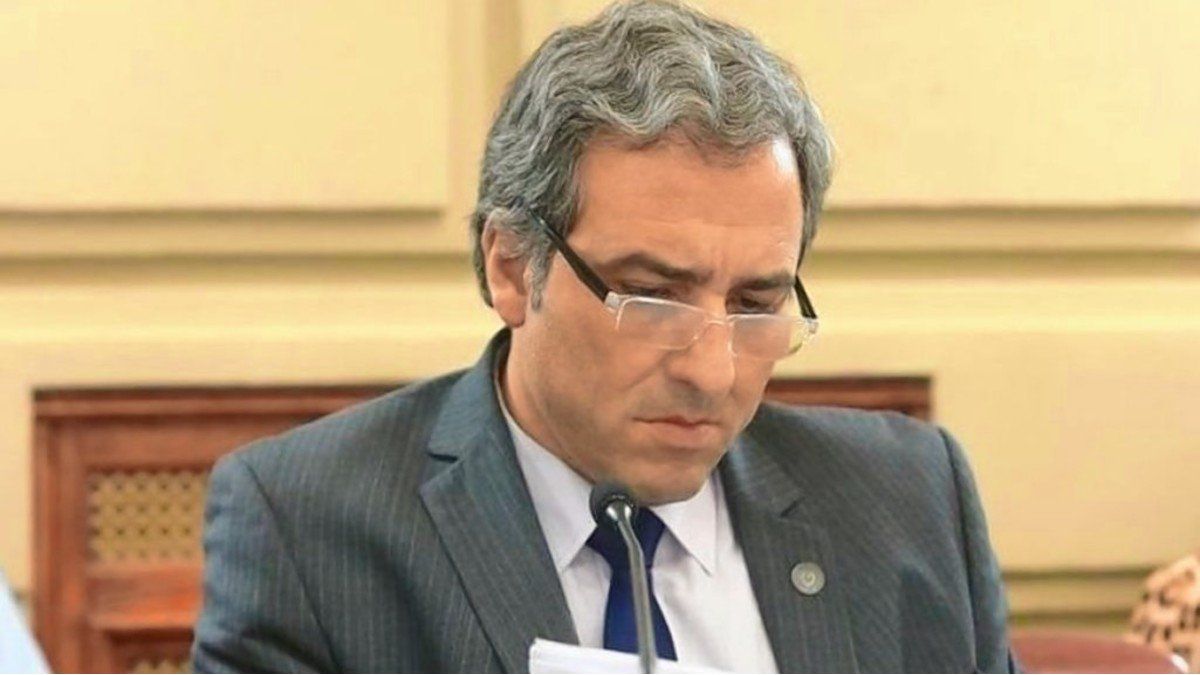 Oscar Martínez: Debemos comenzar con las inscripciones cuanto antes