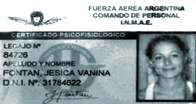 J&eacute;sica, la azafata rosarina, antes de subir al avi&oacute;n: Este va a ser un viaje eterno