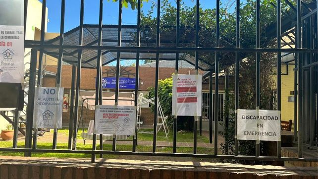 A punto de cerrar y sin respuestas: el drama que vive un hogar que cuida a personas con discapacidad desde hace 30 años en Santa Fe A punto de cerrar y sin respuestas: el drama que vive un hogar que cuida a personas con discapacidad desde hace 30 años en Santa Fe