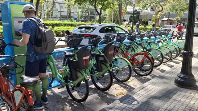 El 1° de diciembre de 2015 se realizó el primer viaje de Mi bici tu bici.&nbsp;