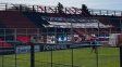 Las banderas de Patronato aparecieron al revés en la previa ante Gimnasia (J) Las banderas de Patronato aparecieron al revés en la previa ante Gimnasia (J)