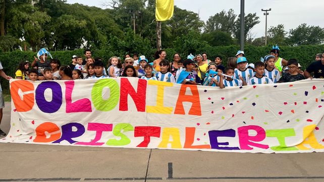 Más de 5 mil chicos disfrutaron el cierre de colonias municipales