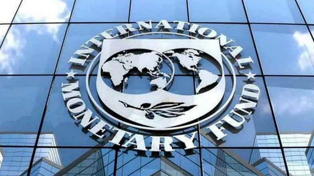 El programa con el FMI tendrá diez revisiones en los primeros dos años y medio.