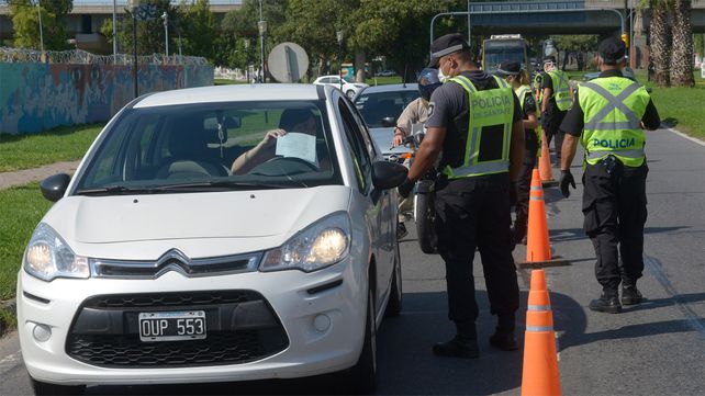 La provincia refuerza los controles con ocho puestos en rutas que limitan con Buenos Aires