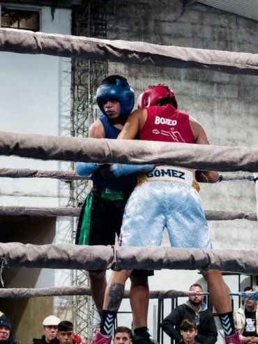 Calentaron la noche en el Club Palma Juniors