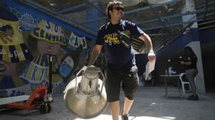 Cuánto recaudó Central por la venta de las viejas luminarias del Gigante