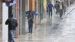 Los 50 milímetros de agua que cayeron en Paraná afectaron a 20 familias