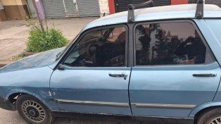 Choque insólito: fue a la panadería y un conductor ebrio se estrelló contra su auto
