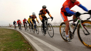 Muchas personas celebran el Día del Ciclista para dar un paseo en distintos puntos del país.