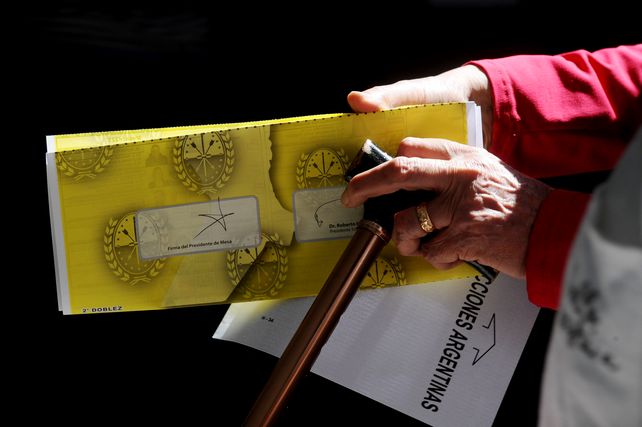 El Tribunal Electoral de Santa Fe difundió el cronograma para los próximos comicios.