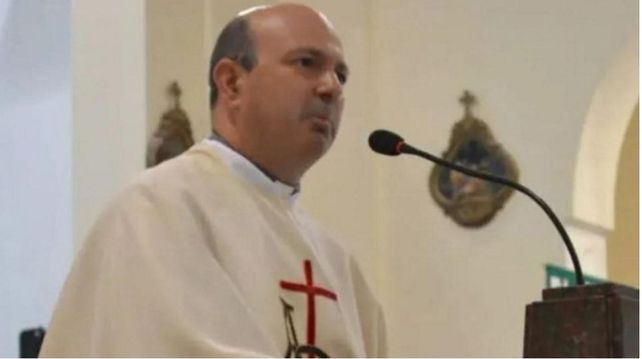 Condenaron a un cura rafaelino por abusar de una adolescente en un campamento