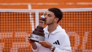 Cerúndolo le ganó a Darderi y se quedó con el título en el Argentina Open