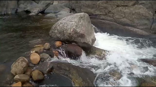 San Luis: su hijo cayó al río, se tiró a rescatarlo sin saber nadar y murió ahogado