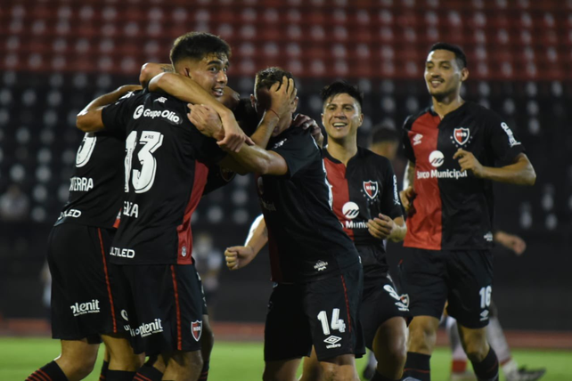 Sudamericana: Newells se la juega ante Libertad en Paraguay