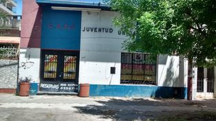 Desconocidos desvalijaron el club: se llevaron dinero en efectivo, herramientas y trofeos históricos. (Foto: captura de video)
