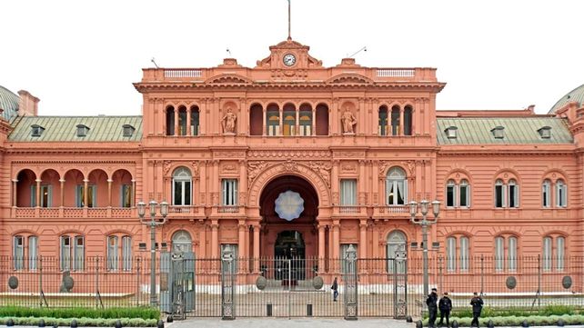 La Casa Rosada mantiene su agenda más allá del paro.
