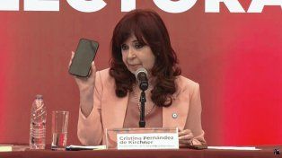 Cristina Kirchner volvió a criticar a Milei: El derecho a la prosperidad y a la felicidad son los límites