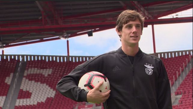 Conti: Es un sueño estar en Benfica