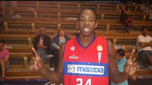 Unión completó su plantel con el fichaje del alero John Dickson